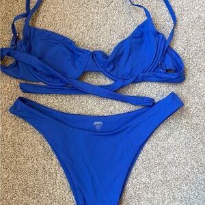 Monday Swimwear Bikini Set